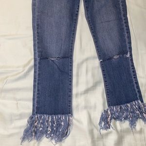 Ripped ruffled jeans!